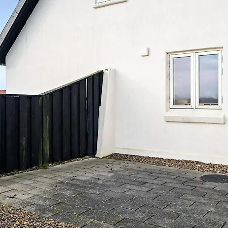 Amazing In Harboore With Kitchen * Harboør