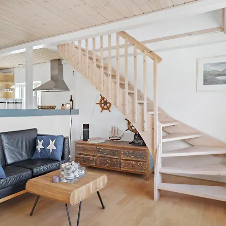 Amazing In Harbore With Kitchen Holiday home Harboor