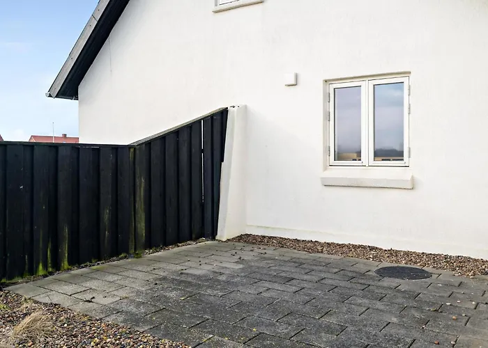 Amazing In Harboore With Kitchen * Harboør